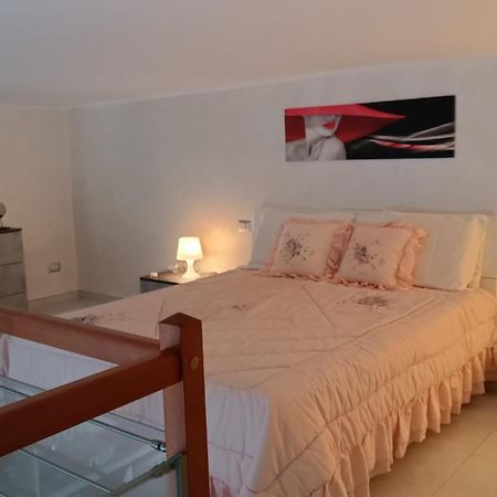 Casa Vacanza Raggio Di Sole Giovinazzo Exterior foto