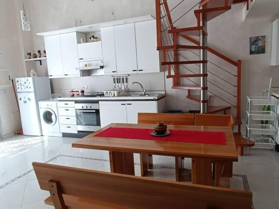 Casa Vacanza Raggio Di Sole Giovinazzo Exterior foto
